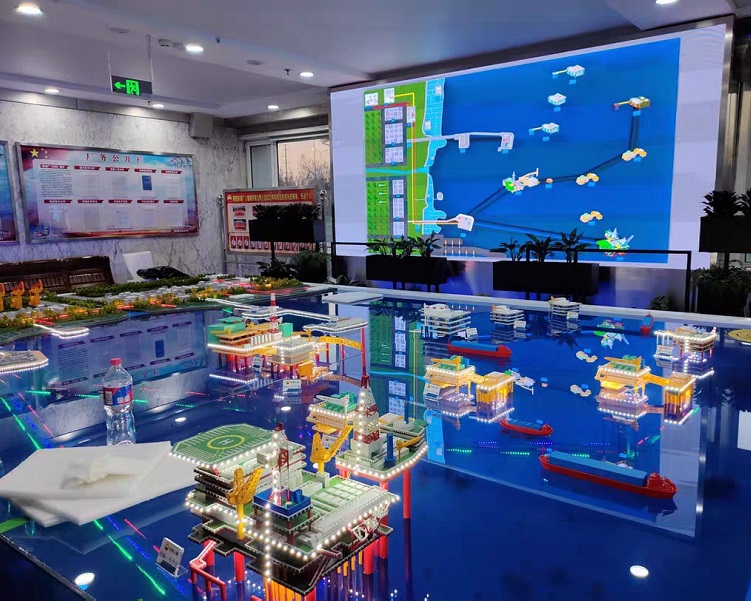 石油開(kāi)采化工沙盤(pán)